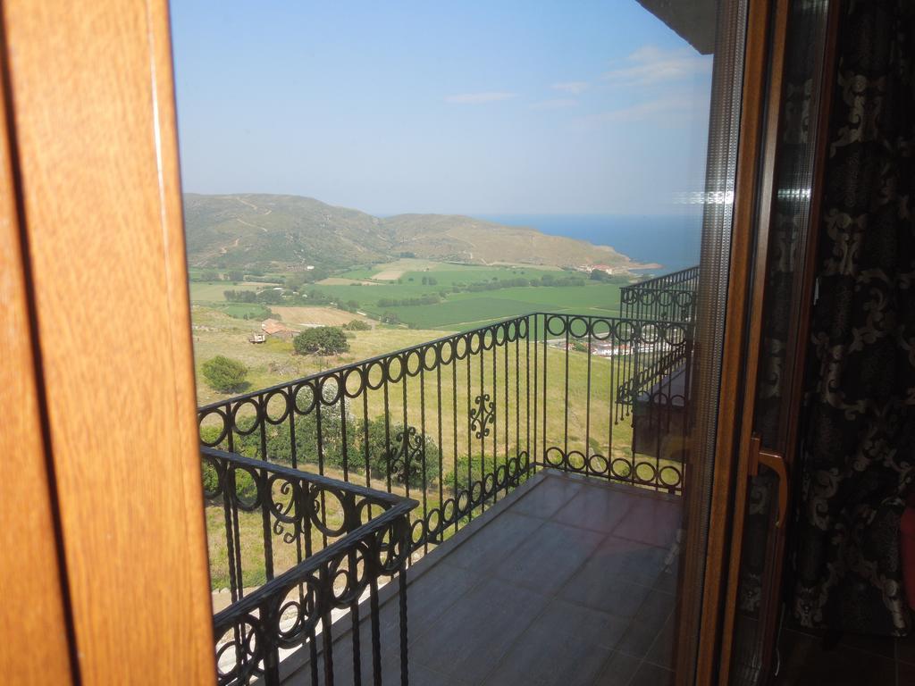Masi Hotel İmroz Kamer foto