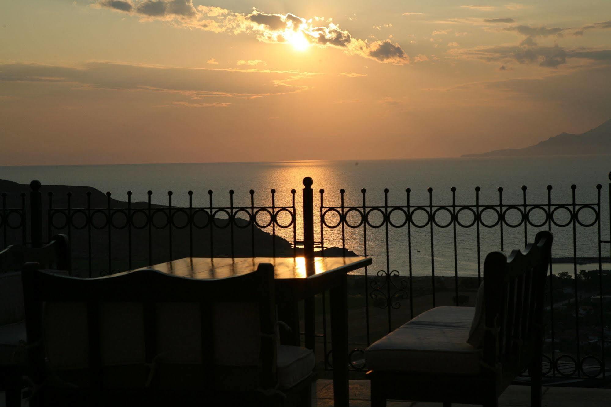 Masi Hotel İmroz Buitenkant foto